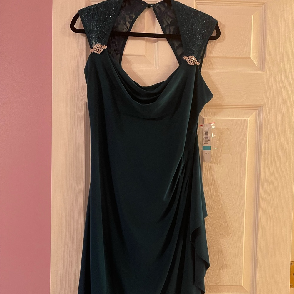 NWT R&M Richards green sleeveless dress S16